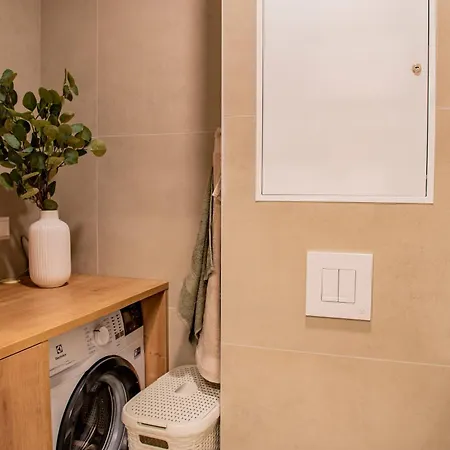 Express Premium - City Center